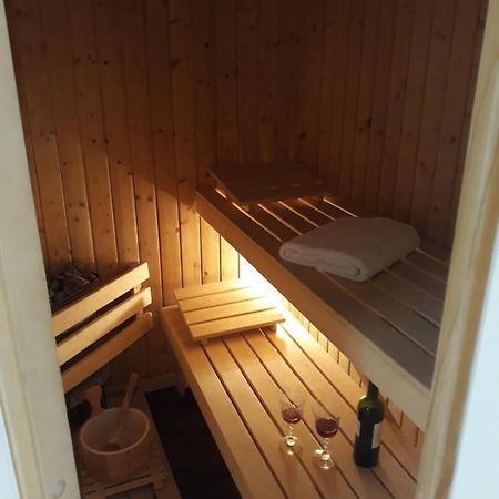 Apartament Reda Z Prywatna Sauna Ngoại thất bức ảnh